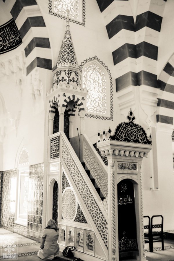 В США построена крупнейшая мечеть в Западном полушарии (ФОТО)