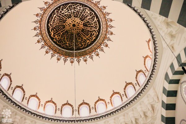 В США построена крупнейшая мечеть в Западном полушарии (ФОТО)