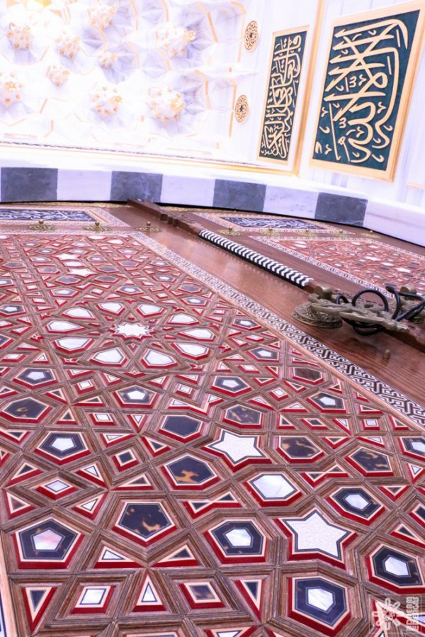 В США построена крупнейшая мечеть в Западном полушарии (ФОТО)