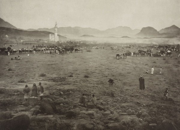 Паломники возле горы Арафат в 1887 году.