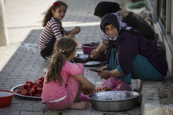 Турция приютила более 2 миллионов беженцев.