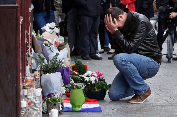 Следователи установили личность основного организатора терактов в столице франции