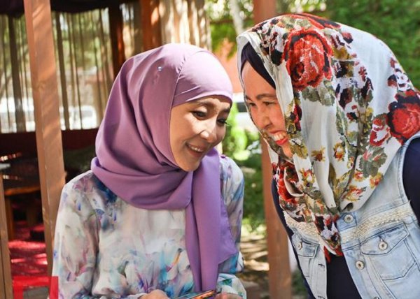 Фестиваль мусульманских нарядов прошел в Казахстане (Фото)