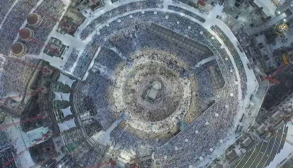 Невероятные фото мечетей с дронов 