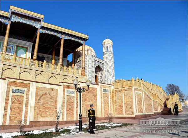 В Самарканде открыли мавзолей Ислама Каримова
