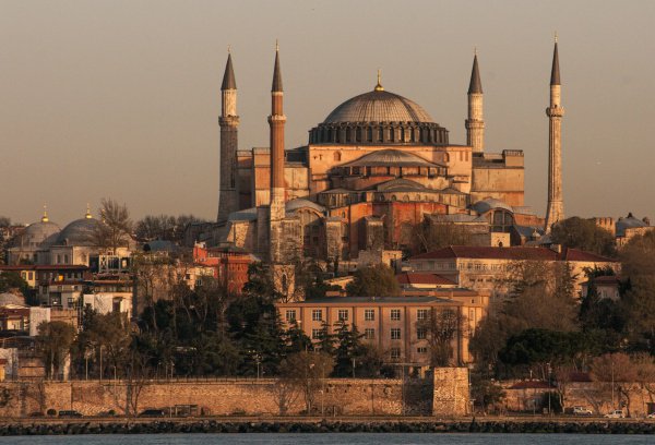 Эрдоган призвал сделать из собора Святой Софии мечеть