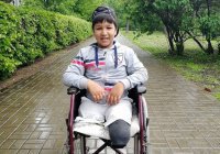 БФ «Закят» призывает помочь мальчику, которому нужны протезы