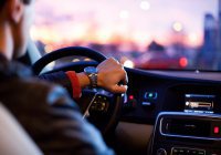 В Дубае водителям дарят автомобиль за соблюдение ПДД