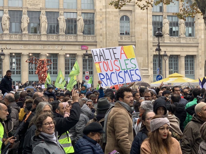 Марши против исламофобии прошли в крупных городах Франции. 