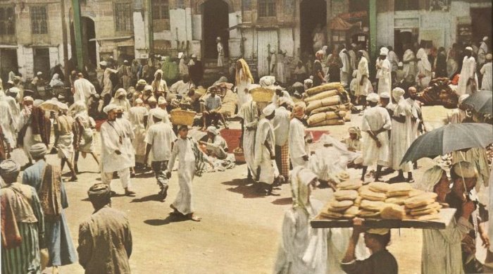 Рынки и ларьки возле мечети Аль-Харам.