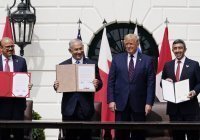 Израиль подписал мирные соглашения с ОАЭ и Бахрейном
