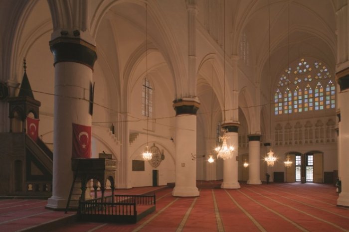 Селимие: храм, переставший быть церковью, но так и не ставший мечетью