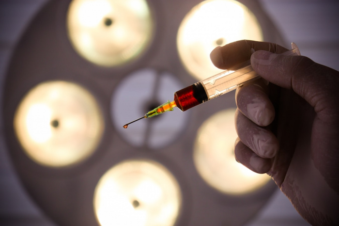 Россия согласилась безвозмездно поставить в Киргизию 500 тыс доз вакцины «Спутник V»