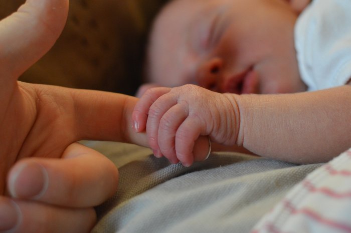  Антитела к коронавирусу у новорожденных сохраняются только 2-3 месяца (Фото: unsplash.com).
