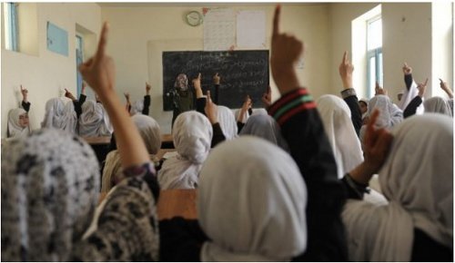 В афганской школе для девочек (Фото: borgenproject.org).