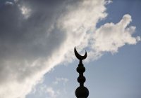 В Киргизии могут запретить коллективный намаз в мечетях