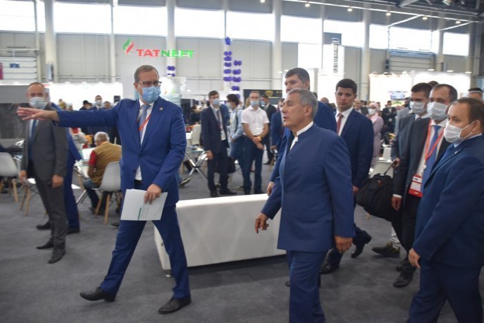 Рустам Минниханов посетил Russia Halal Expo (ФОТО)