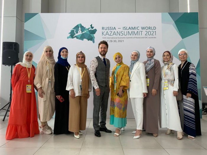 Какой должна быть блогер-мусульманка, обсудили на KazanSummit 2021