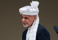 Президент Афганистана бежал из страны
