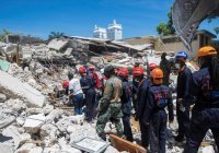 В Гаити 1,3 тыс. человек погибли при землетрясении