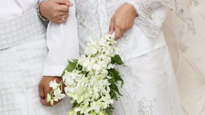 Свадьбу надо устраивать, исходя из возможностей жениха (Фото: islamnur.ru).