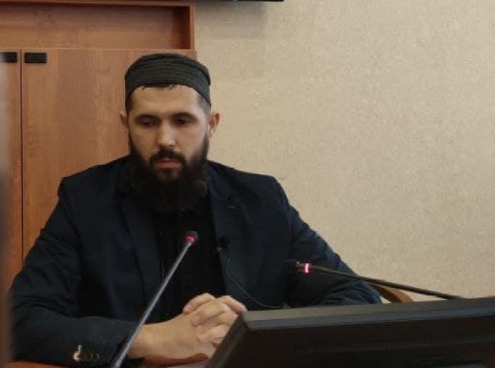 Рустам Нургалеев: «Мусульмане выполняют договорные обязательства перед любым человеком»