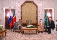 Минниханов призвал саудовские власти допустить россиян до Хаджа