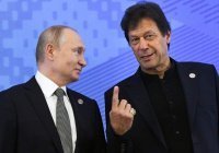 Премьер Пакистана поблагодарил Путина за слова о пророке Мухаммаде