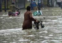 В Пакистане ливни унесли жизни семи человек