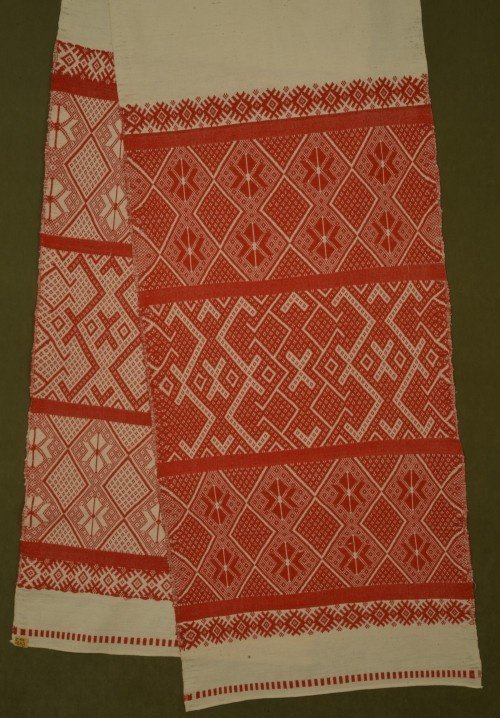 Татарское домотканное полотенце. Источник izo-museum.ru