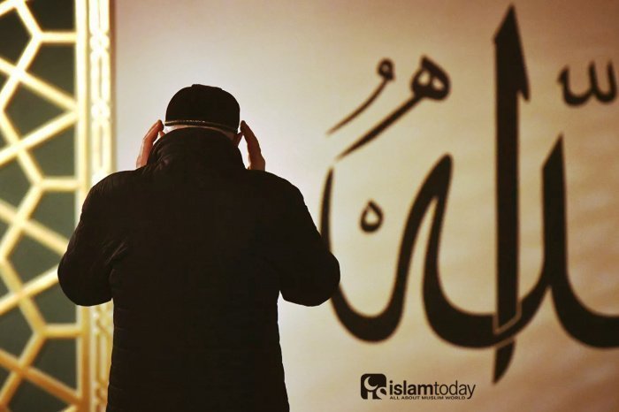 Мечети могут быть заполнены мусульманами, однако куда важнее то, чем заполнены их сердца! (Фото: politicheskienovosti.blogspot.com).