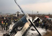 Военный самолет потерпел крушение в Иране