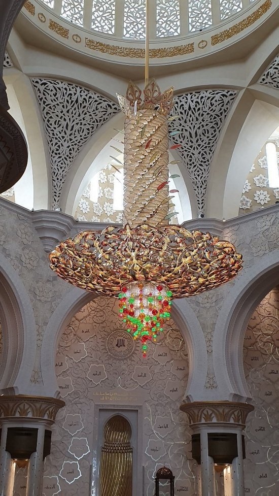Мечеть, которая воплотила в себе послание мира (Фото)