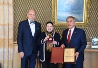 Российский фонд мира наградил Минниханова за укрепление межконфессионального согласия
