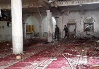 До 56 возросло число жертв взрыва в мечети в Пакистане