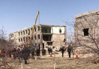 В Азербайджане обрушилось здание школы, есть погибшие