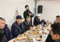 Муфтий Татарстана принял участие в ифтаре в мечети «Ихлас» села Усады 