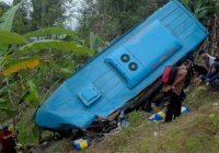 В Индонезии 18 человек погибли в ДТП