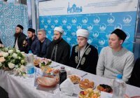 Муфтий Татарстана встретился с руководством и жителями Муслюмово 