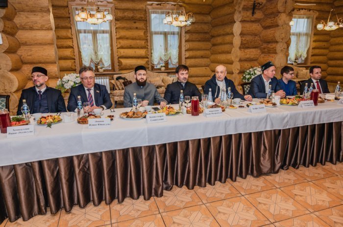В Казани на ифтаре для журналистов презентовали проект «Туган батыр»