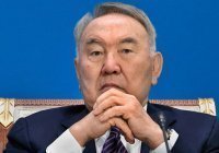 Парламент Казахстана готовится отменить закон о привилегиях Назарбаева
