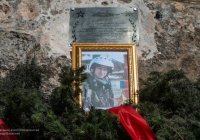 В Сирии появился памятник Герою России Роману Филипову