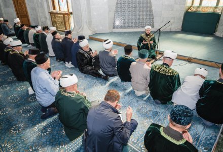 В «Кул Шарифе» совершили молитву за упокой души президента ОАЭ