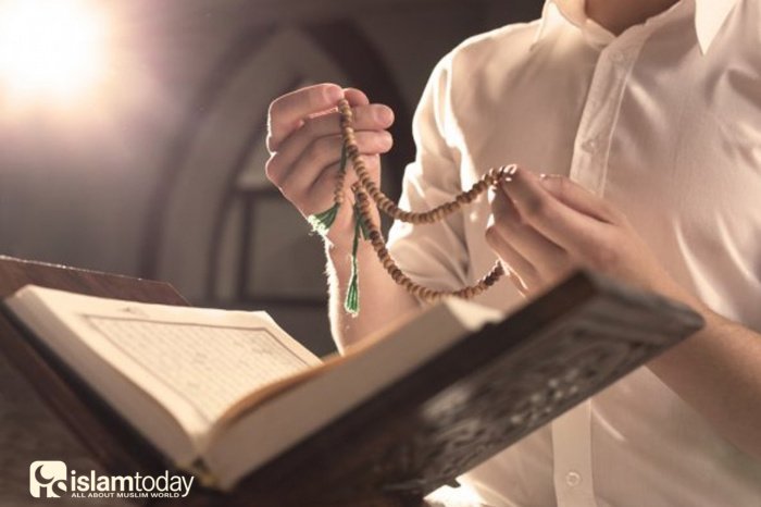 «Чтецы Корана – это особые, приближенные к Аллаху люди»: как же выучить Слово Всевышнего?