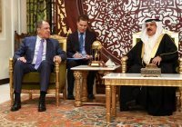 Король Бахрейна призвал Россию к мирному решению на Украине