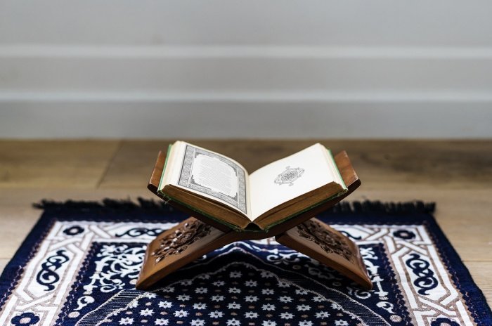 Три мнения о Коране: что из них верно?