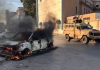 Десятки человек погибли в уличных боях в столице Ливии