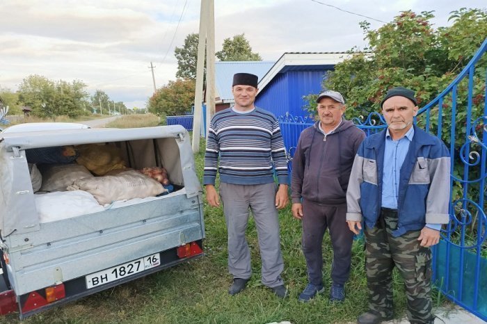 В Татарстане продолжается сбор и раздача гушр-садака