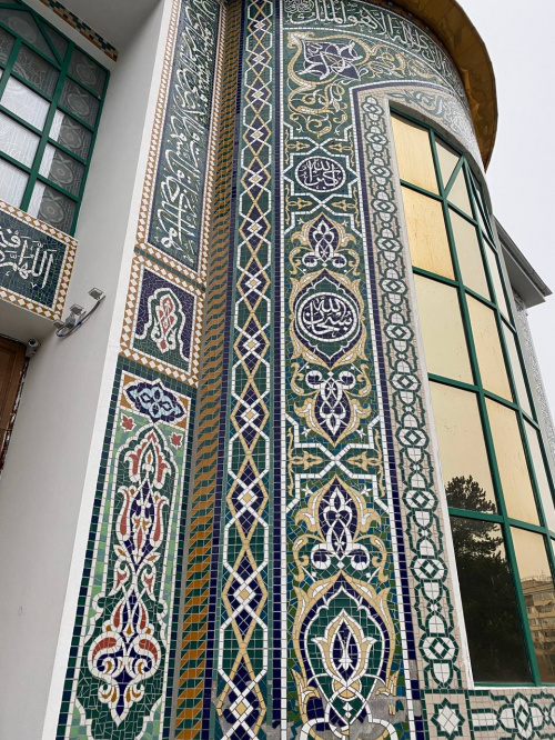 Гордость мусульман Сибири: как выглядит первая соборная мечеть в Сургуте