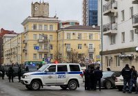 В Грозном неизвестный убил полицейского во время намаза